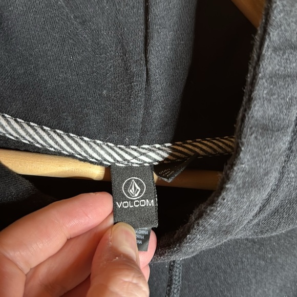 Volcom Truly Stokin Hoodie - Black Combo Size Large - Picture 4 of 6